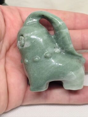 Pokemon Chikorita Inspired Green Jade Carving 2.37” Cute Crystal Figurine